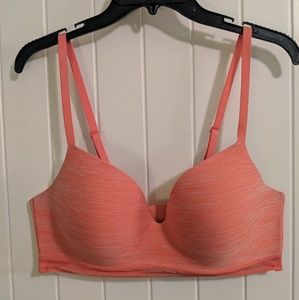 Victoria's Secret No Wire Bra, multi-way straps